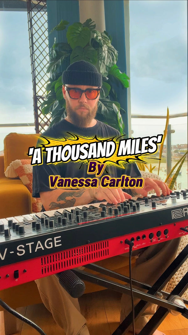 Oli Howe playing his re-harmonisation cover of 'A Thousand Miles' by Vanessa Carlton